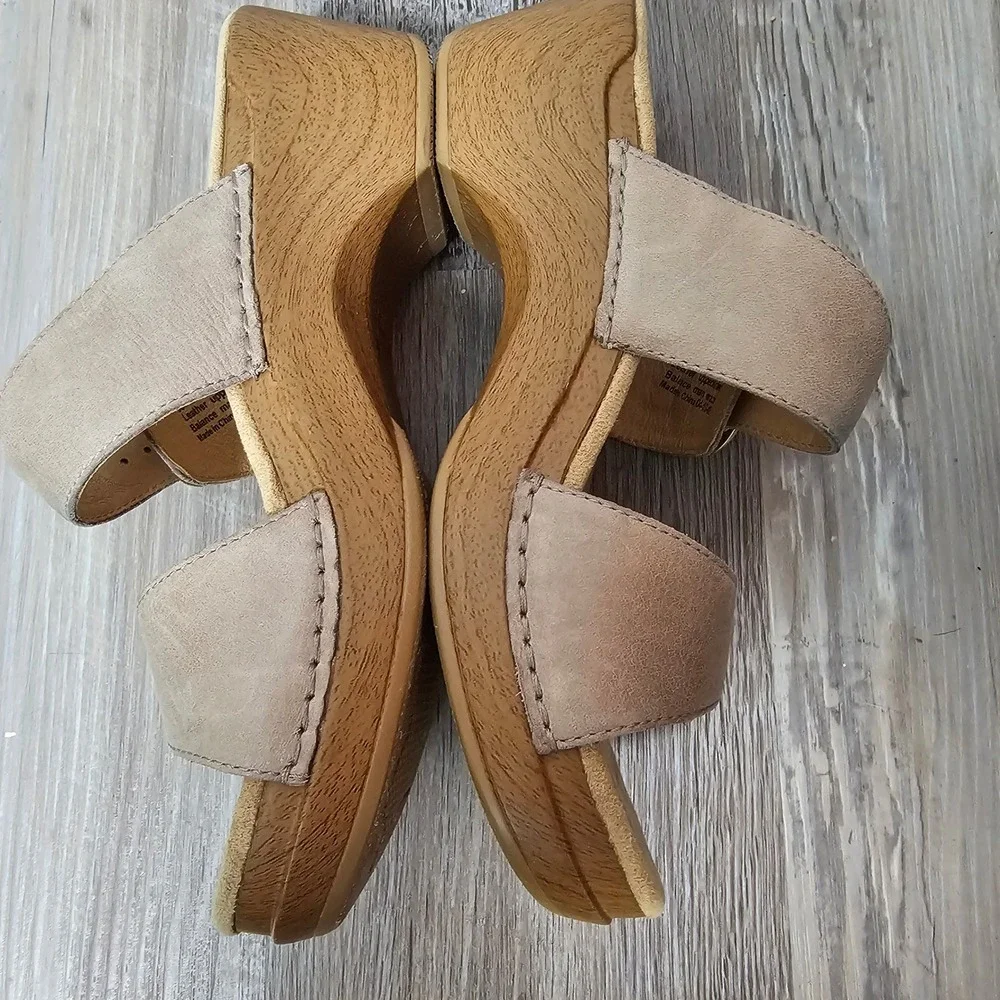 Dansko Sophie Womens 39 US 8.5 Tan Leather Wedge Slide Sandals Buckle Comfort